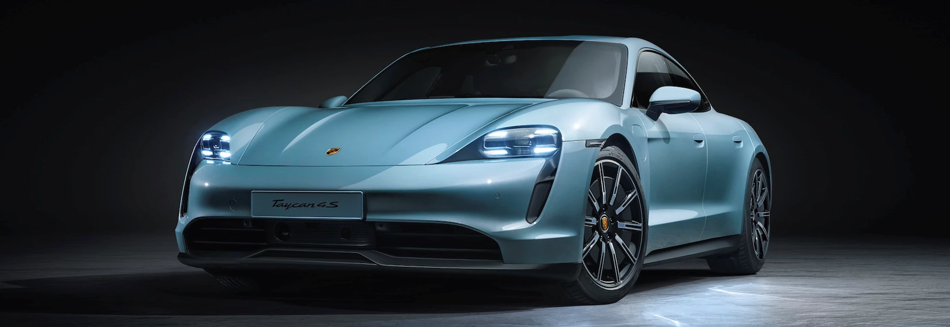 Porsche expands electric Taycan line-up with more affordable 4S